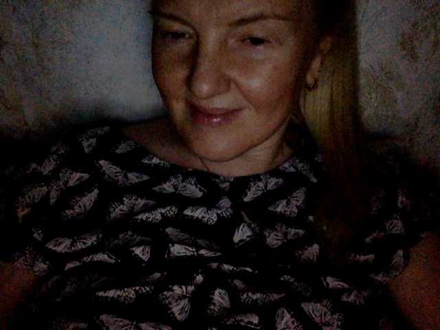 BlondyVio live cam on BongaCams