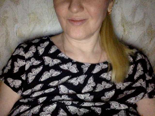 BlondyVio live cam on BongaCams