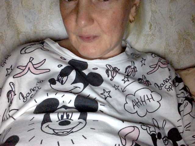 BlondyVio live cam on BongaCams