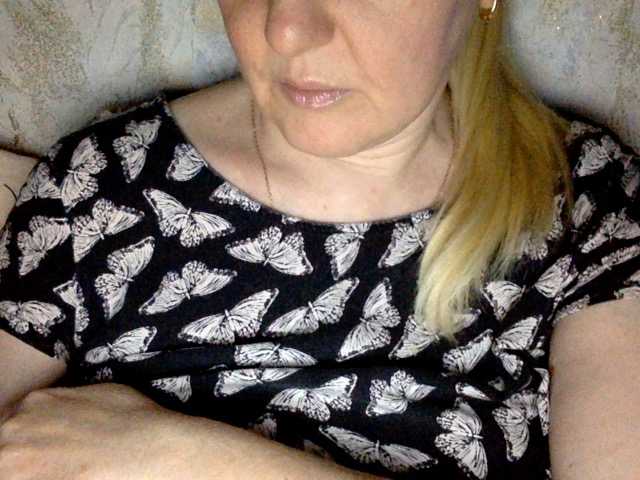 BlondyVio live cam on BongaCams