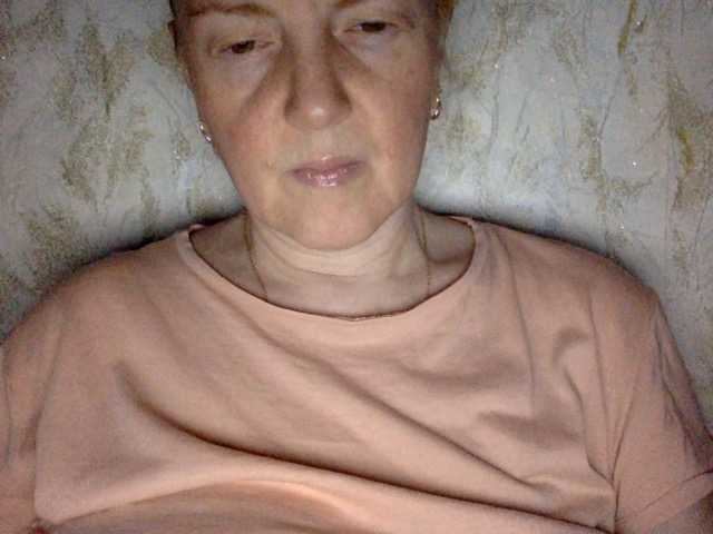 BlondyVio live cam on BongaCams