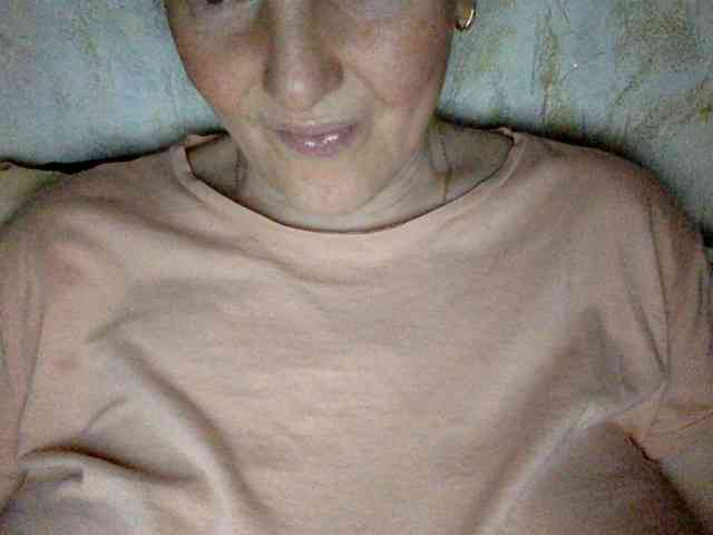 BlondyVio webcam