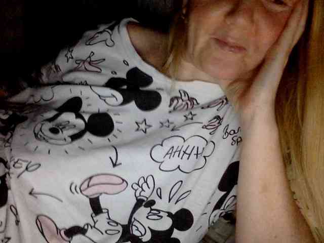 BlondyVio webcam