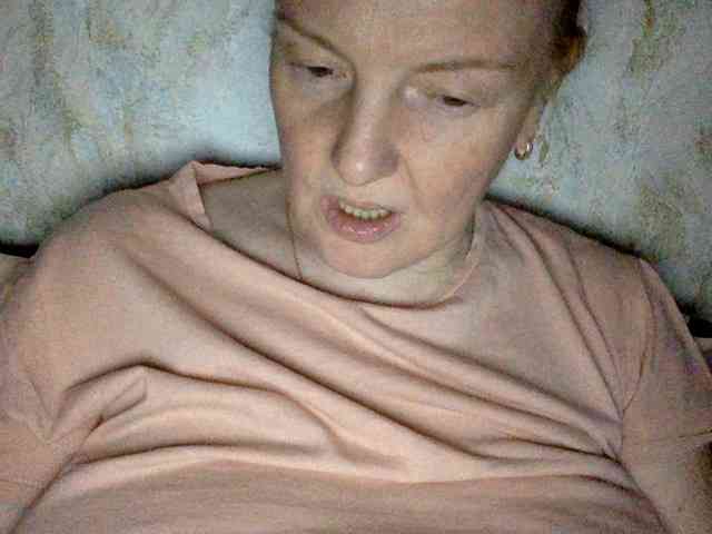 BlondyVio webcam