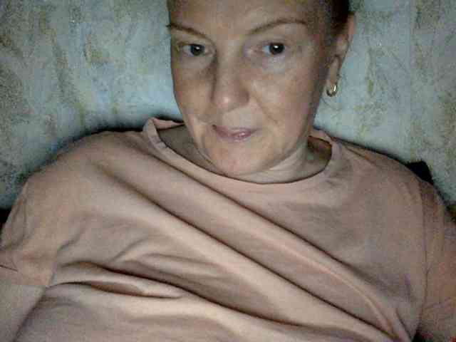 BlondyVio webcam