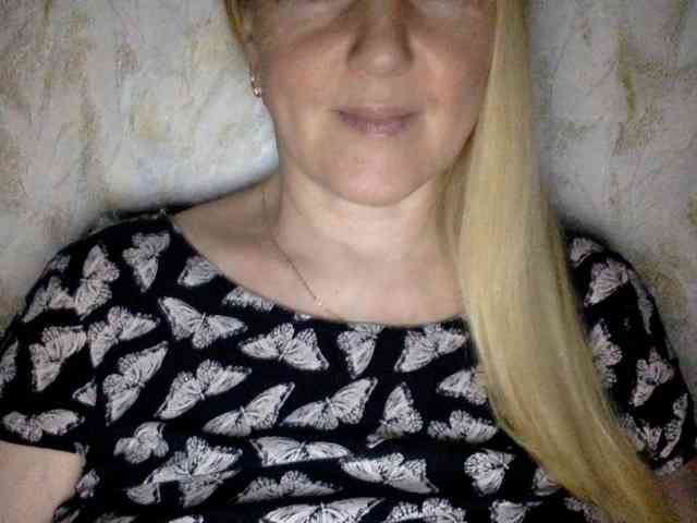 BlondyVio webcam