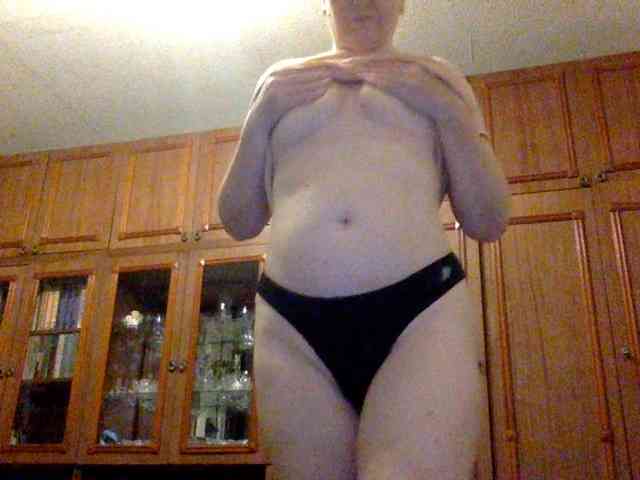 BlondyVio webcam
