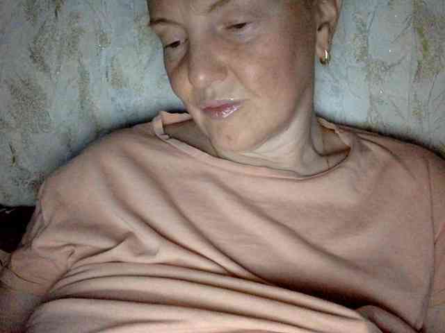BlondyVio webcam