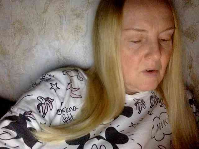 BlondyVio webcam