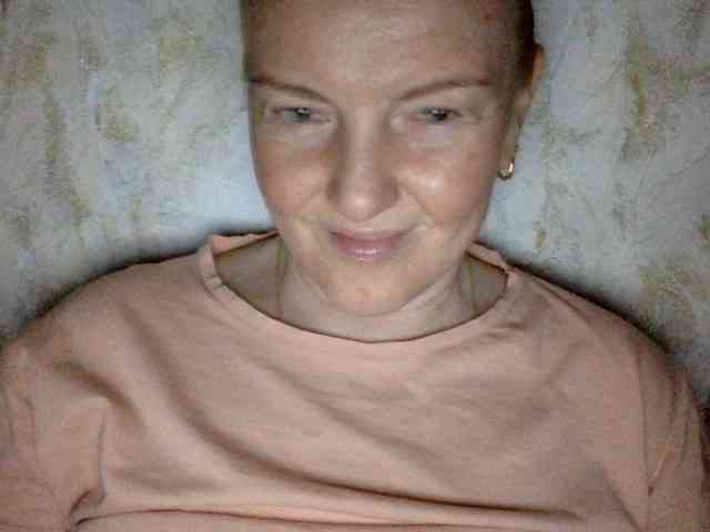 BlondyVio webcam