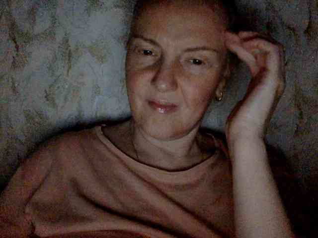 BlondyVio webcam
