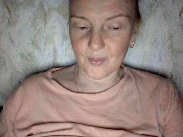 BlondyVio webcam