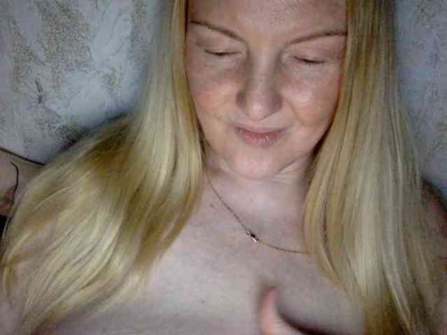 BlondyVio