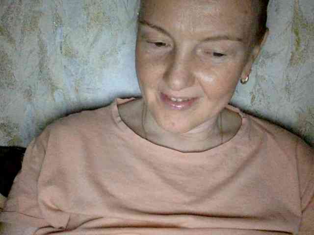 BlondyVio webcam