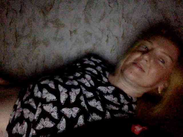BlondyVio webcam