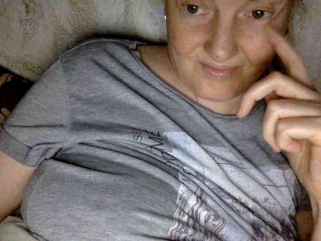 BlondyVio webcam