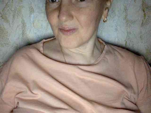 BlondyVio webcam