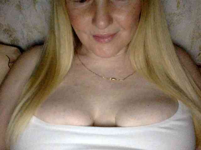 BlondyVio BlondyVio