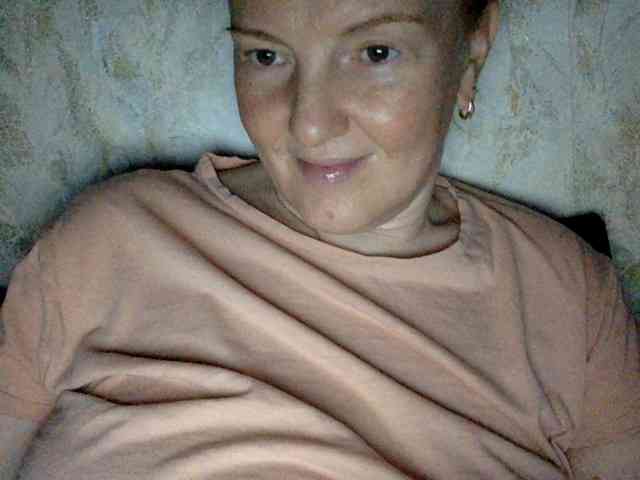 BlondyVio webcam