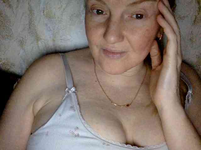 BlondyVio webcam