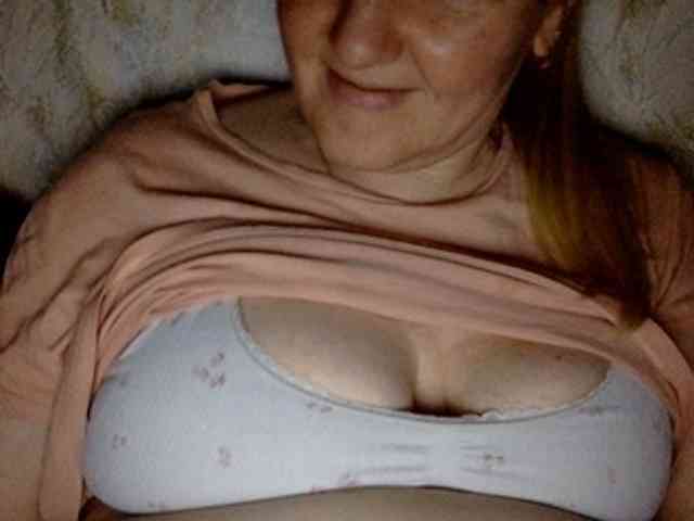 BlondyVio webcam