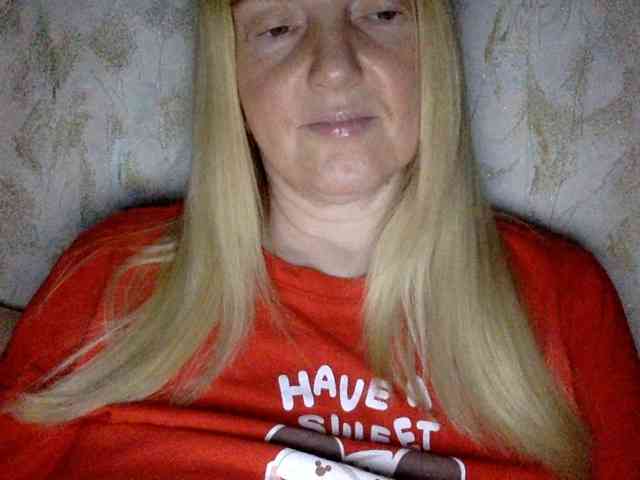 BlondyVio webcam