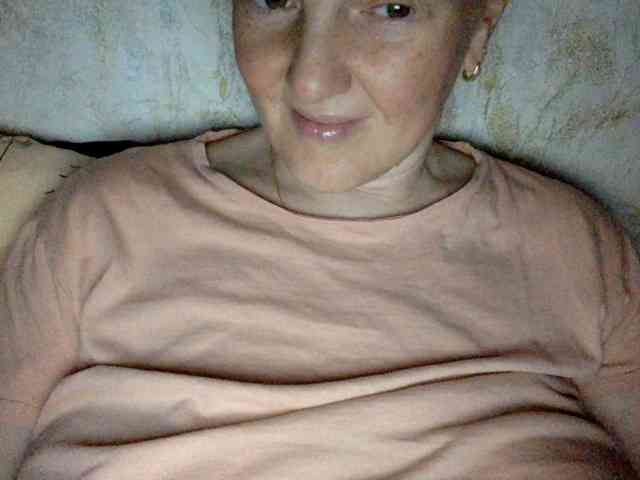 BlondyVio webcam