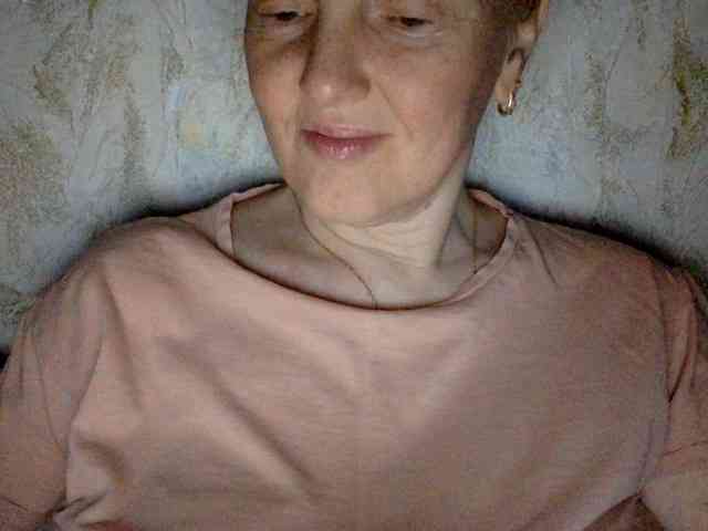 BlondyVio webcam