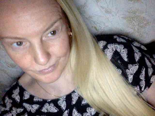 BlondyVio webcam