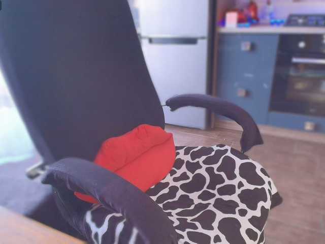 konfetochka live cam on BongaCams