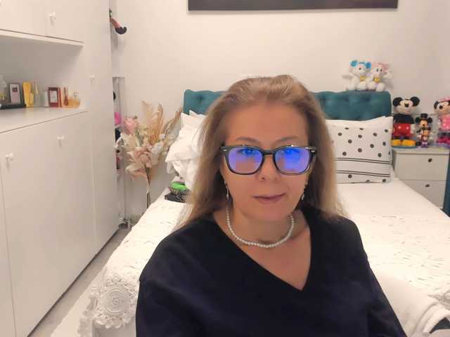 SalomeJade live cam preview