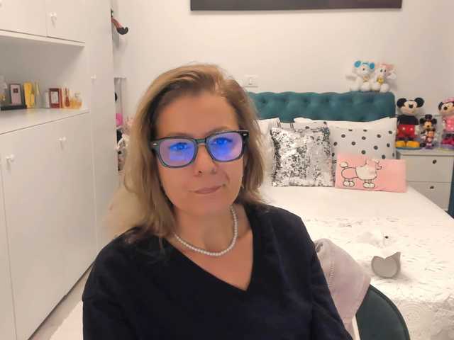 SalomeJade live cam preview