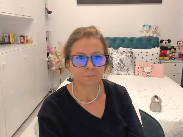 SalomeJade live cam preview