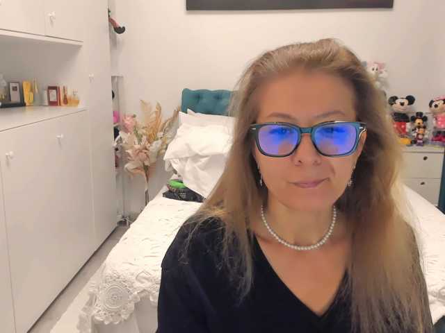 SalomeJade live cam preview