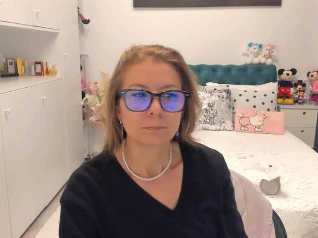 SalomeJade live cam on BongaCams