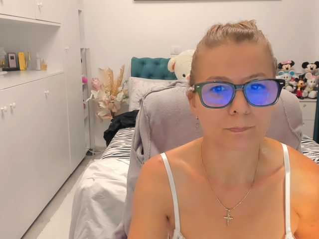SalomeJade live cam on BongaCams
