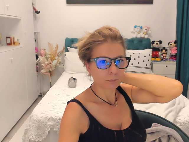 SalomeJade live cam preview
