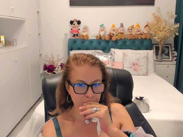 SalomeJade live cam on BongaCams