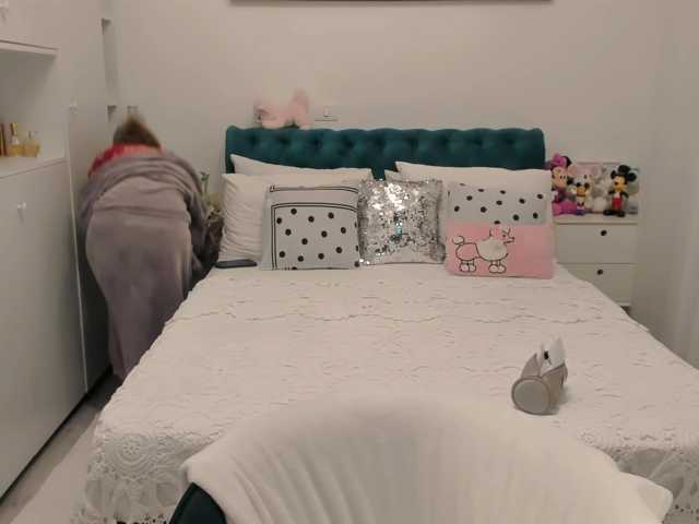 SalomeJade live cam on BongaCams