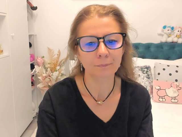 SalomeJade live cam on BongaCams