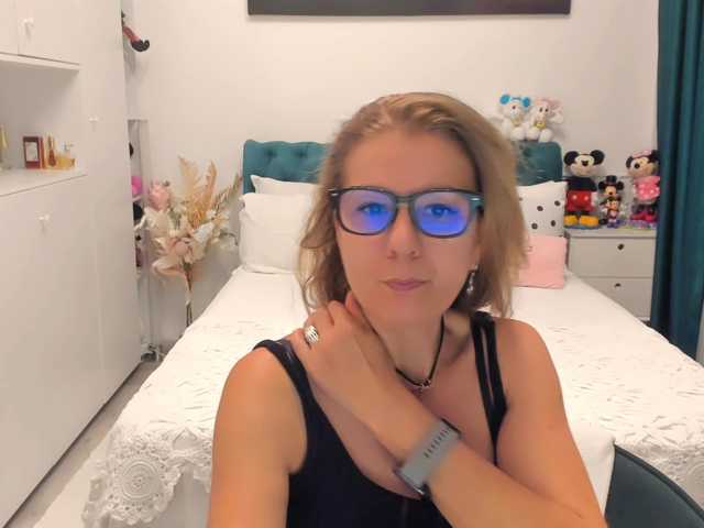 SalomeJade live cam on BongaCams