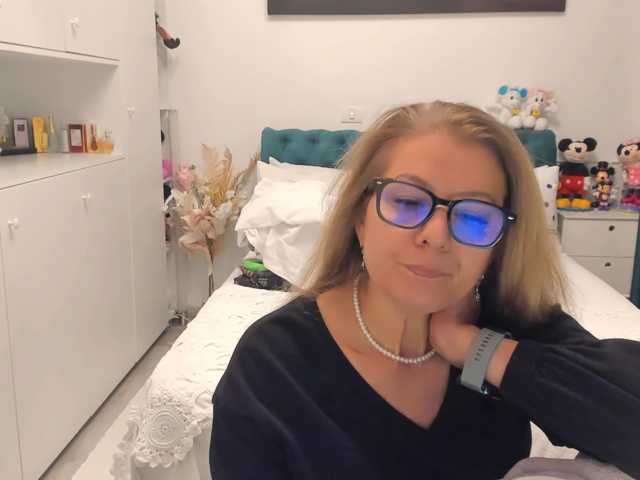 SalomeJade live cam preview