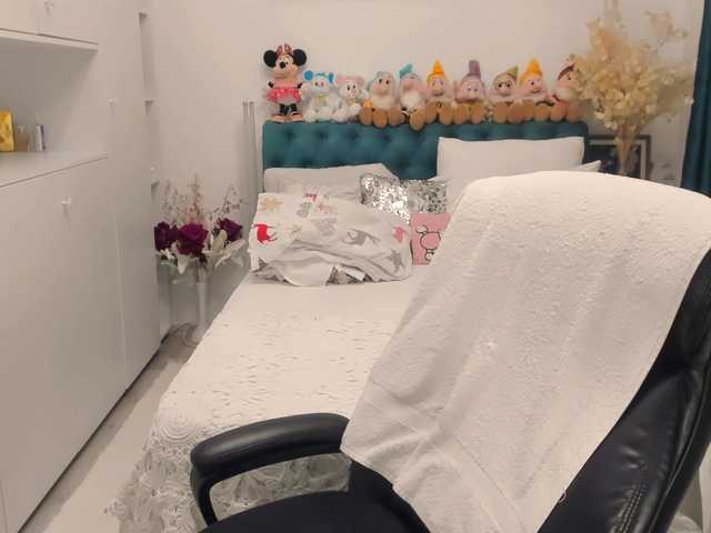 SalomeJade live cam on BongaCams