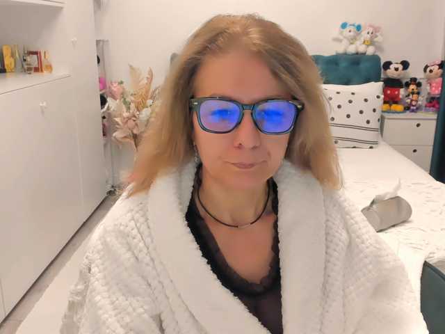 SalomeJade live cam preview