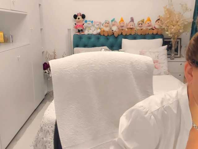 SalomeJade live cam on BongaCams