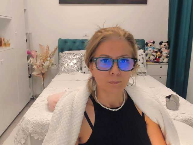 SalomeJade live cam preview
