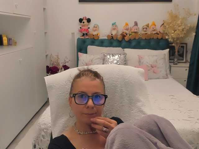 SalomeJade Live Cam on BongaCams