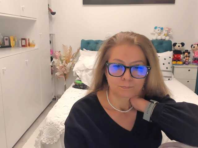 SalomeJade live cam on BongaCams