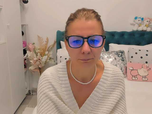 SalomeJade live cam preview