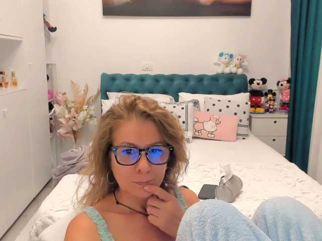 SalomeJade live cam on BongaCams